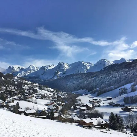 Superbe Mezzanine Renove Au Coeur Du Grand Bornand - 4 Couchages, Balcon, Proche Commerces Et - Fr-1-458-162 * Le Grand-Bornand